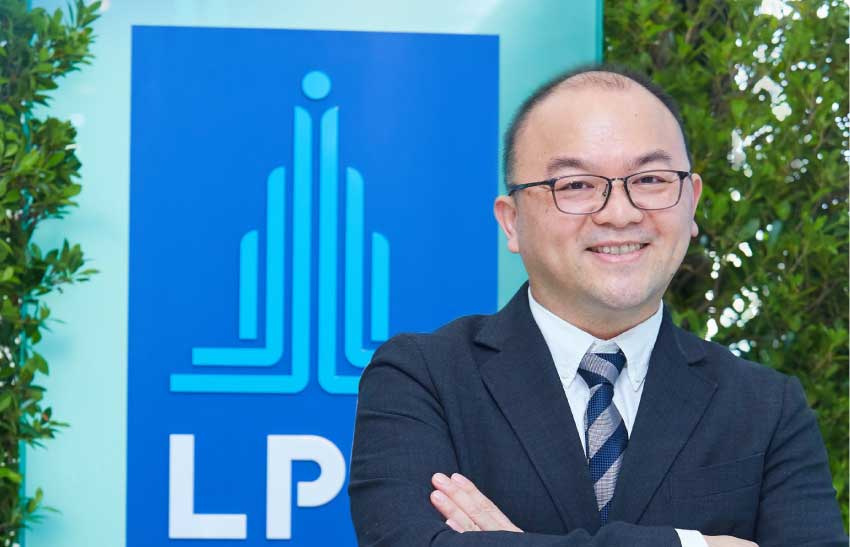 ประพันธ์ศักดิ์-รักษ์ไชยวรรณ-LPN-edit.jpg